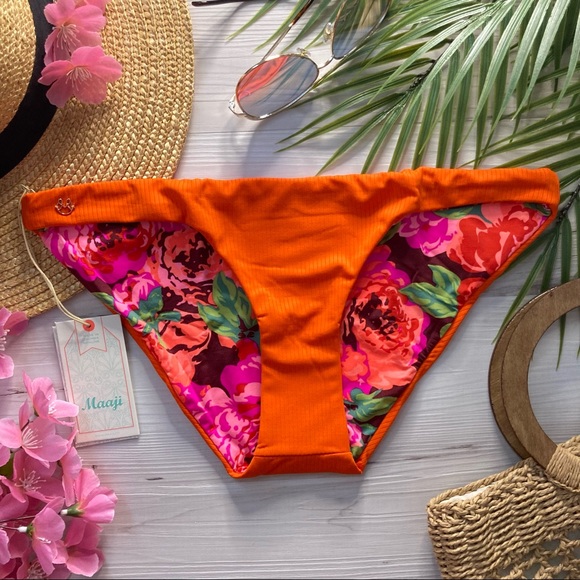 Maaji 🌺 Flirt Thin Side Reversible Floral Bikini Bottoms 👙🧡🍹 - Picture 1 of 12